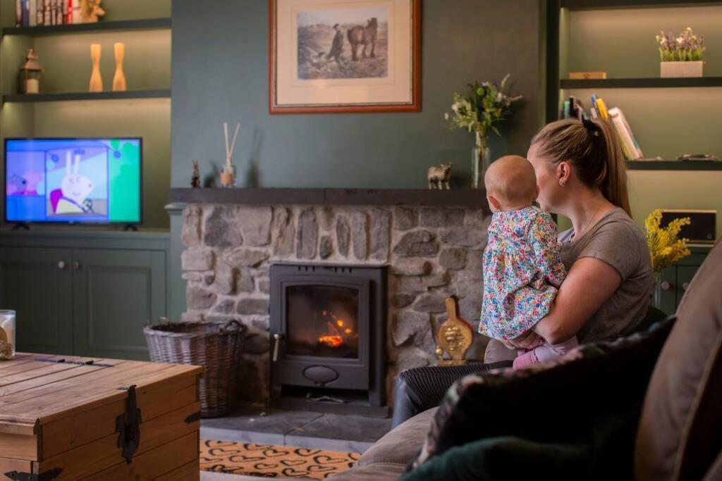 Willa Calm Scottish Country Escape With Hot Tub Sleeps 6 Inverness Zewnętrze zdjęcie